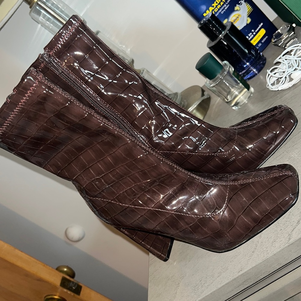 Forever 21 patent boots